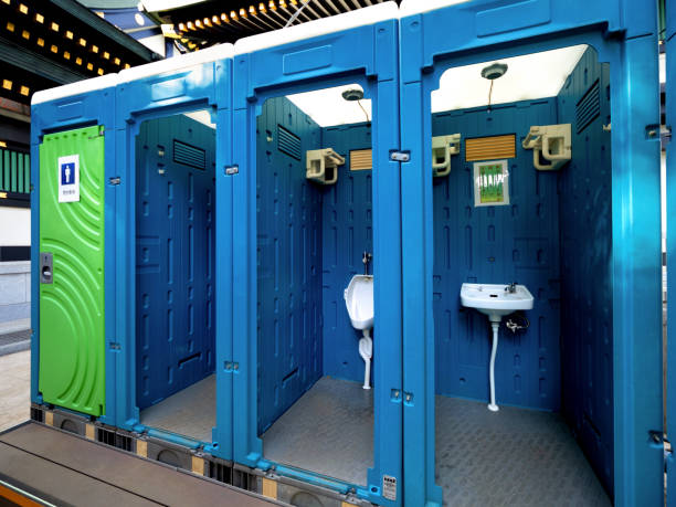 Portable Toilet Options We Offer in Reinholds, PA